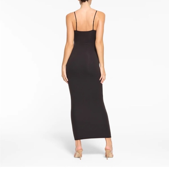 SKIMS Fits Everybody Long Slip Dress Onyx M NWT NEW Black - Picture 4 of 5